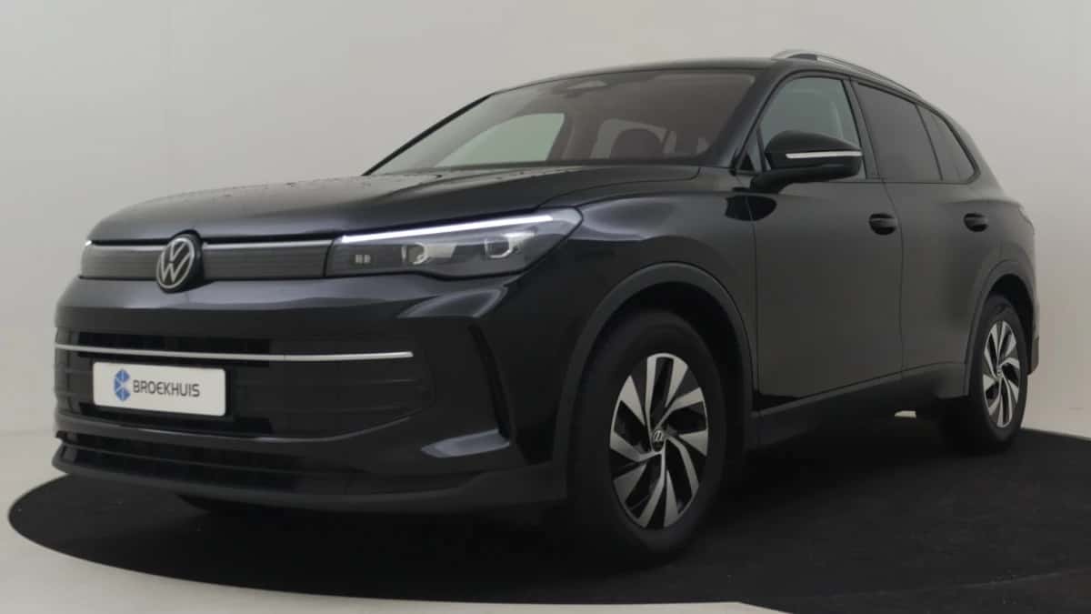 Volkswagen Tiguan (2025) — foto 1