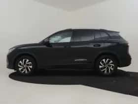 Volkswagen Tiguan (2025) thumbnail 3