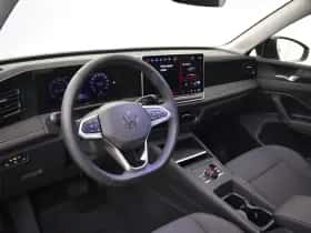 Volkswagen Tiguan (2025) thumbnail 4