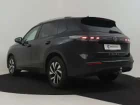 Volkswagen Tiguan (2025) thumbnail 9