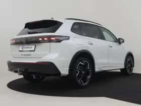 Volkswagen Tiguan (2025) thumbnail 2