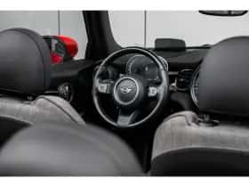 MINI Cooper (2022) thumbnail 11