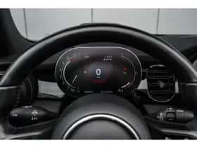 MINI Cooper (2022) thumbnail 12