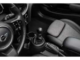 MINI Cooper (2022) thumbnail 13
