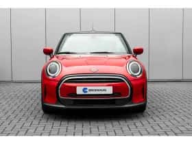 MINI Cooper (2022) thumbnail 3