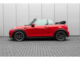 MINI Cooper (2022) thumbnail 6
