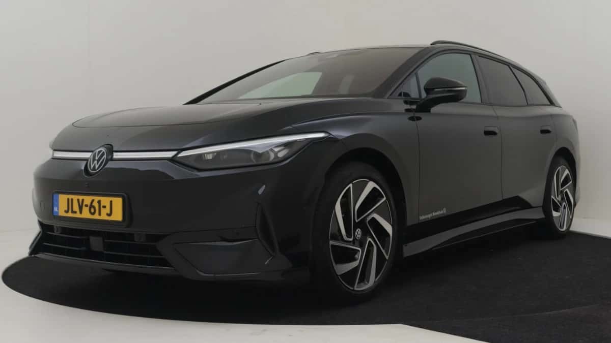 Volkswagen ID.7 (2025) — foto 1