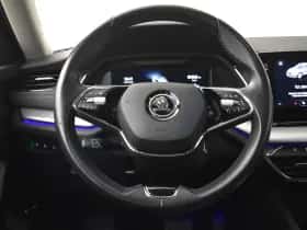 Škoda Octavia (2021) thumbnail 12