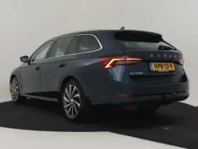 Škoda Octavia (2021) thumbnail 10