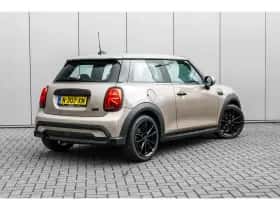 MINI Mini (2022) thumbnail 2