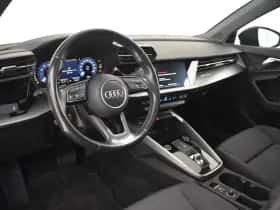 Audi A3 (2022) thumbnail 4