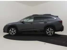 Subaru Outback (2022) thumbnail 3
