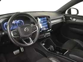 Volvo XC40 (2021) thumbnail 4