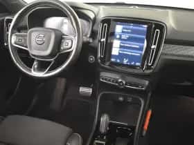Volvo XC40 (2021) thumbnail 5