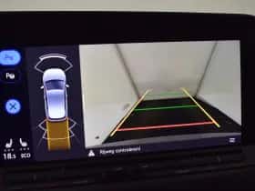 Volkswagen Golf (2022) thumbnail 20