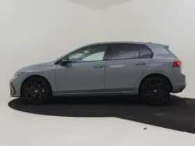 Volkswagen Golf (2022) thumbnail 3