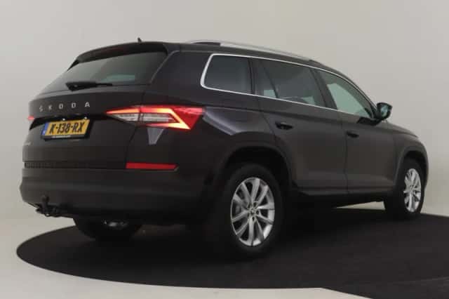Škoda Kodiaq (2021) thumbnail 2