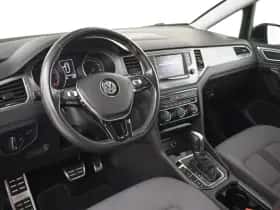 Volkswagen Golf (2017) thumbnail 6