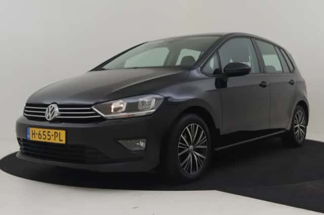 Volkswagen Golf (2017) thumbnail 1