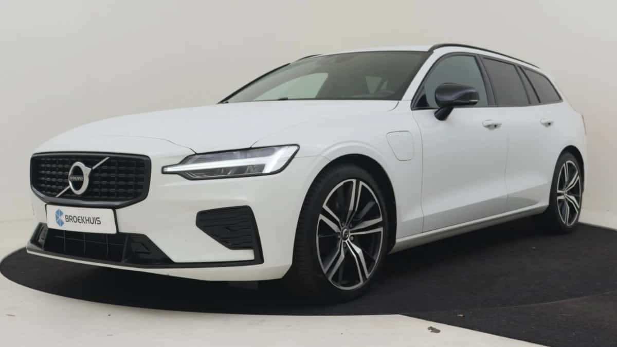 Volvo V60 (2026) — foto 1
