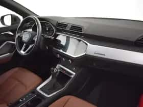 Audi Q3 (2021) thumbnail 6
