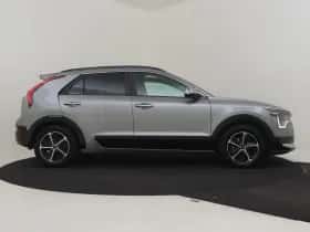 Kia Niro (2023) thumbnail 9