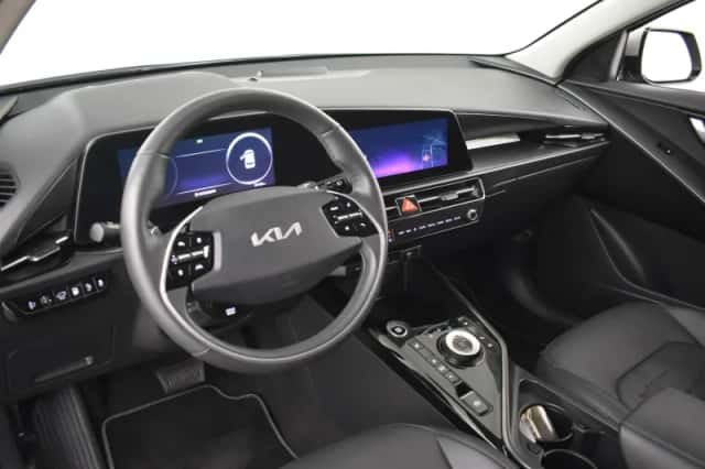 Kia Niro (2023) thumbnail 5