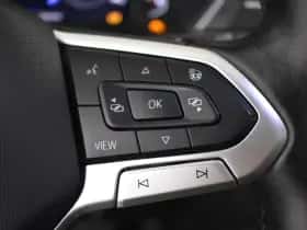 Volkswagen Tiguan (2021) thumbnail 13