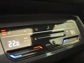 Volkswagen Tiguan (2021) thumbnail 20