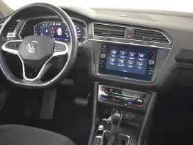 Volkswagen Tiguan (2021) thumbnail 5