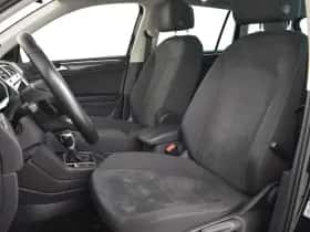 Volkswagen Tiguan (2021) thumbnail 7