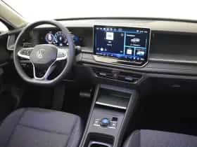 Volkswagen Tayron (2025) thumbnail 5