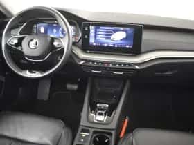 Škoda Octavia (2021) thumbnail 6