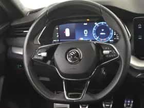 Škoda Octavia (2021) thumbnail 11