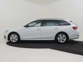 Škoda Octavia (2021) thumbnail 3