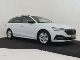 Škoda Octavia (2021) thumbnail 22
