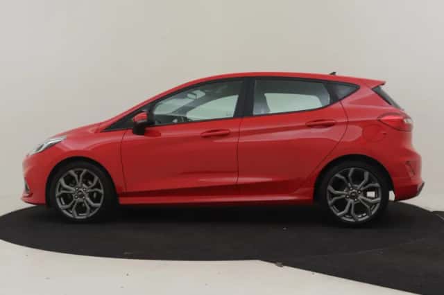 Ford Fiesta (2021) thumbnail 3