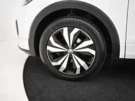 Volkswagen T-Cross (2019) thumbnail 23
