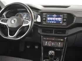 Volkswagen T-Cross (2019) thumbnail 5