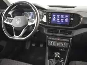 Volkswagen T-Cross (2023) thumbnail 5