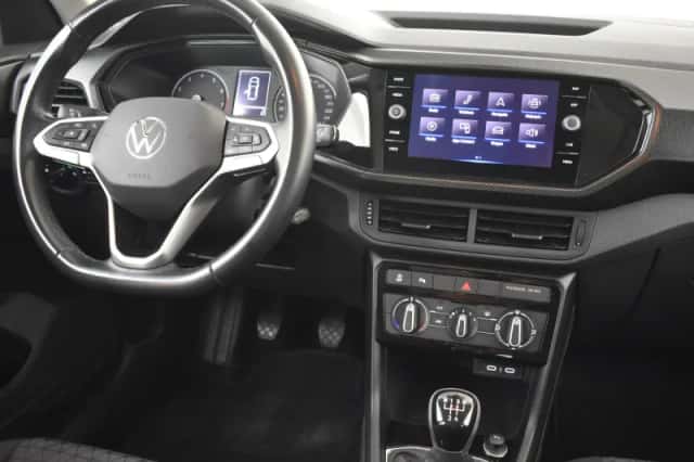 Volkswagen T-Cross (2023) thumbnail 5