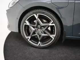 CUPRA Leon Sportstourer (2024) thumbnail 25