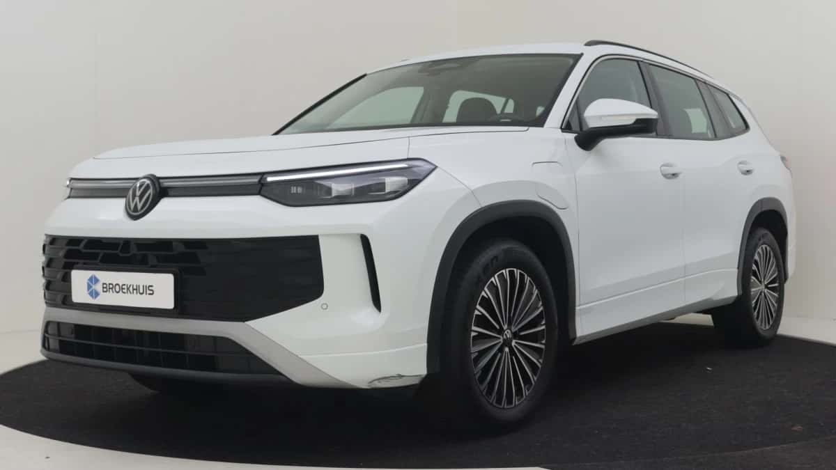 Volkswagen Tayron (2025) — foto 1
