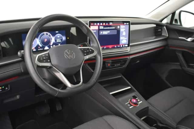Volkswagen Tayron (2025) thumbnail 4