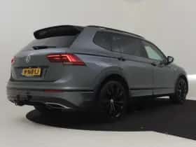 Volkswagen Tiguan (2020) thumbnail 2