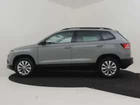 Škoda Karoq (2022) thumbnail 3