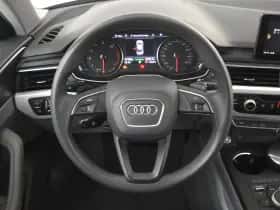 Audi A4 (2016) thumbnail 11