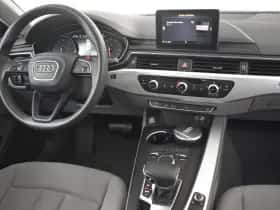 Audi A4 (2016) thumbnail 5