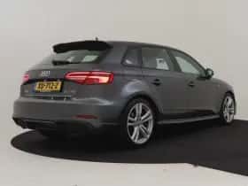 Audi A3 (2018) thumbnail 2