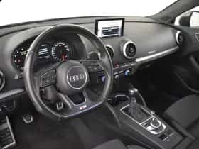 Audi A3 (2018) thumbnail 4